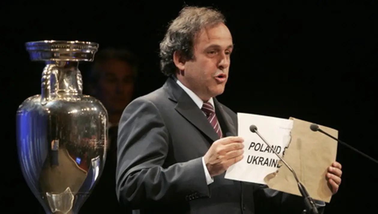 11 лет назад Украина получила Евро-2012