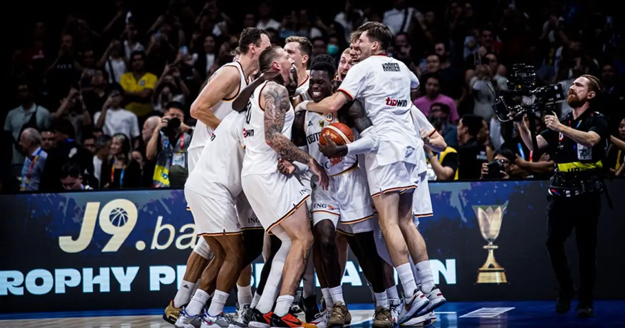 🏆 Німеччина – новий чемпіон світу з баскетболу! Виграли вперше в історії, дотиснувши сербів у драматичному фіналі