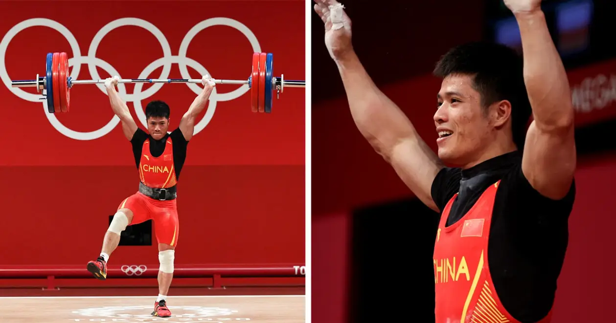 Китайский тяжелоатлет использовал «стойку фламинго», балансируя штангу на одной ноге и взял золото