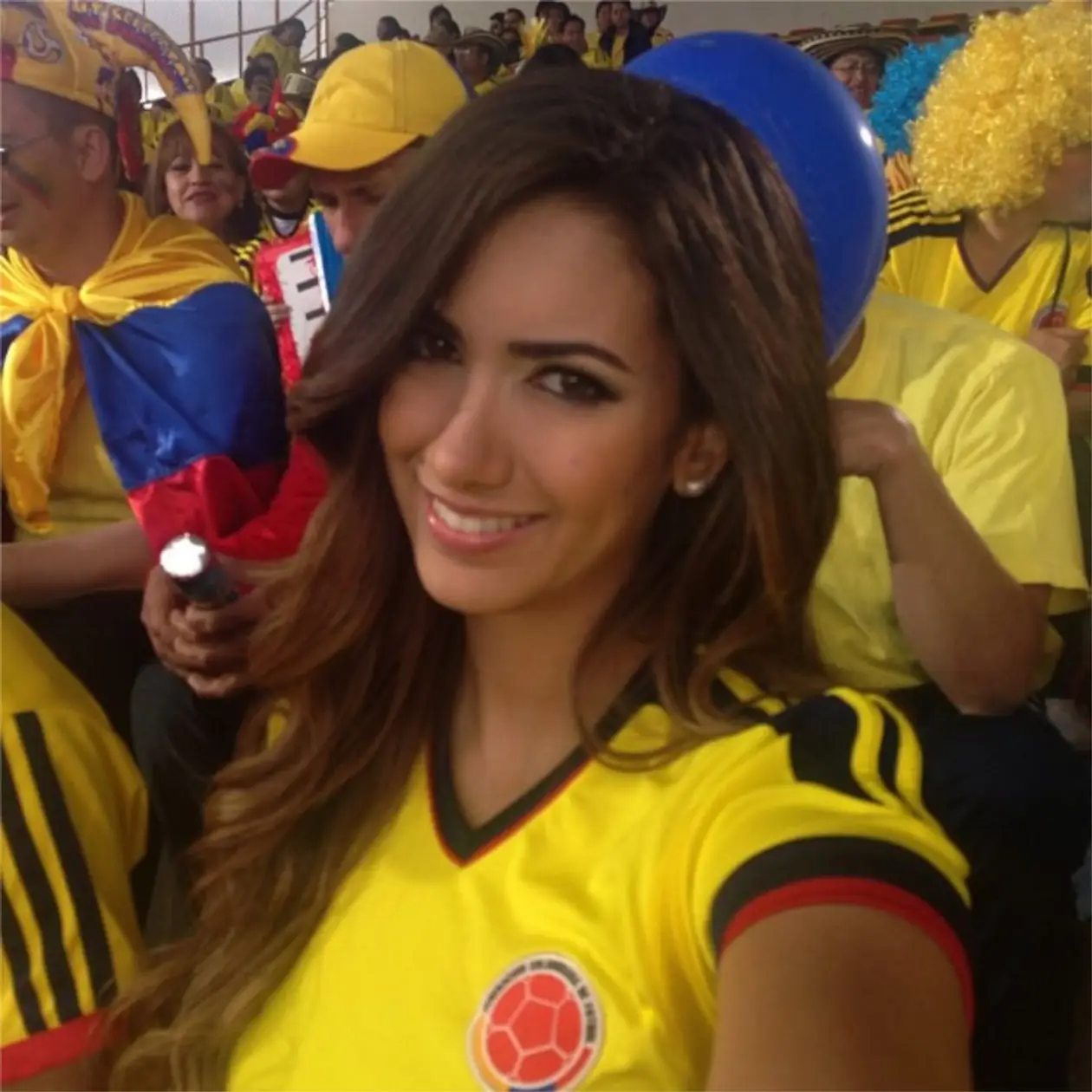 Нанис Очоа - поклонница сборной Колумбии
