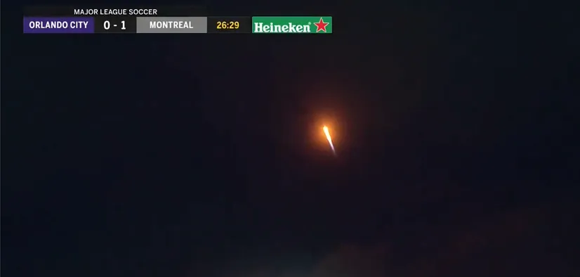 Космический матч в МЛС: увидели запуск ракеты от SpaceX. На борту – только туристы