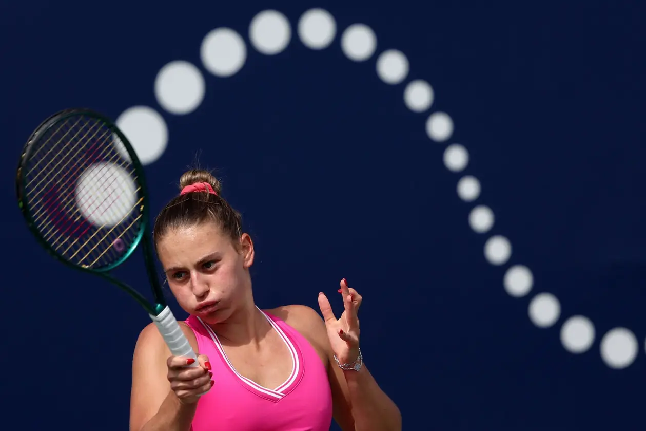 Анастасія Потапова - Марта Костюк: прогноз і ставка на матч турніру серії WTA в Індіан Веллсі, 14 березня
