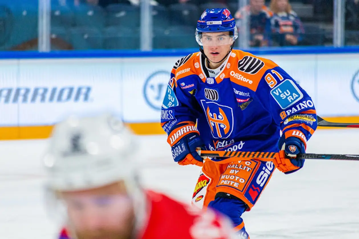 Финская хоккейная лига: "Таппара" благодаря дублю Мерелы уверенно обыгрывает "Спорт-Ваасан" 
