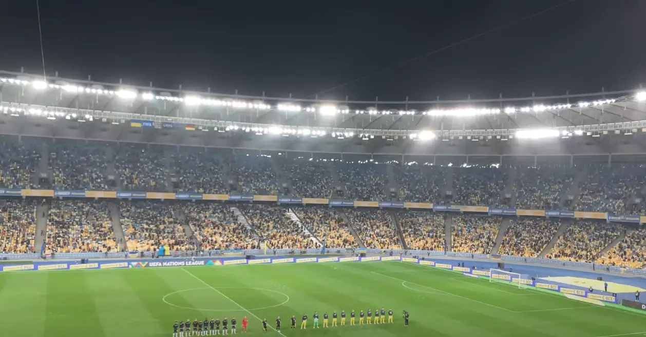 Дзидзьо шикарно исполнил гимн перед матчем с Германией