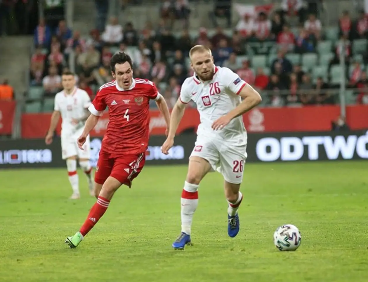 Польща та Англія відмовляються грати з Росією, а ФІФА розкритикували за слабкі санкції