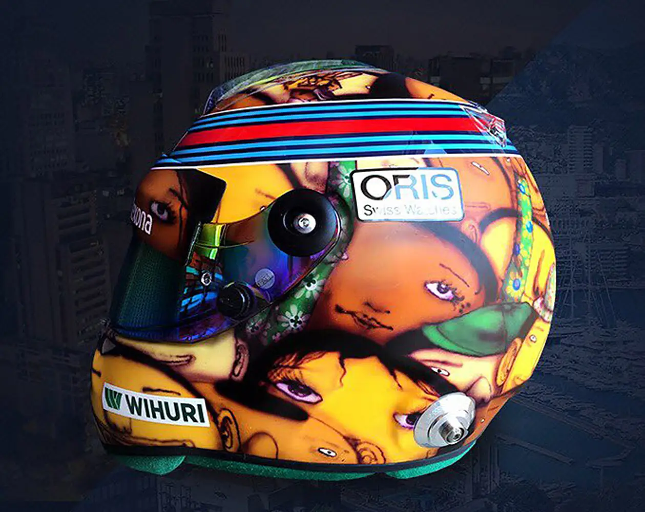 Специальные шлемы гонщиков для Гран-при Монако