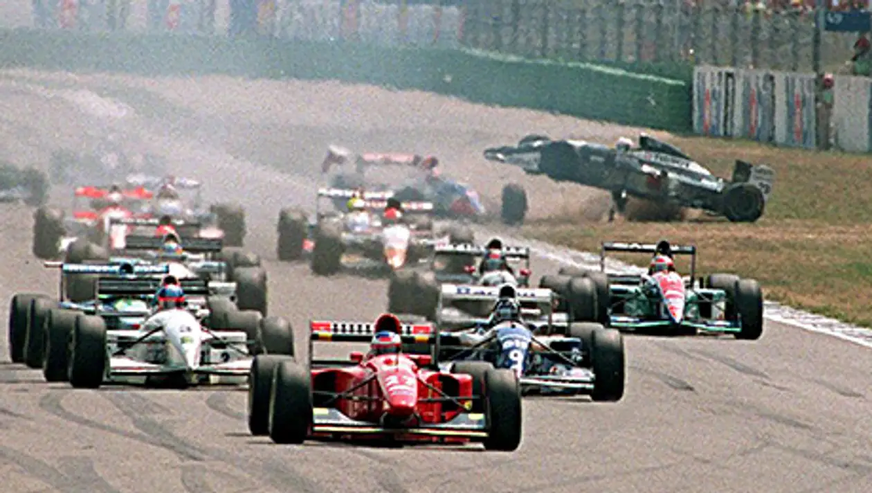 10 самых аварийных и опасных гонщиков в истории «Формулы-1»