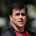 Густаво Кинтерос