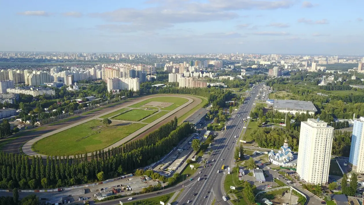 Найнезвичніший футбольний стадіон світу можна побудувати у Києві – на базі іподрома