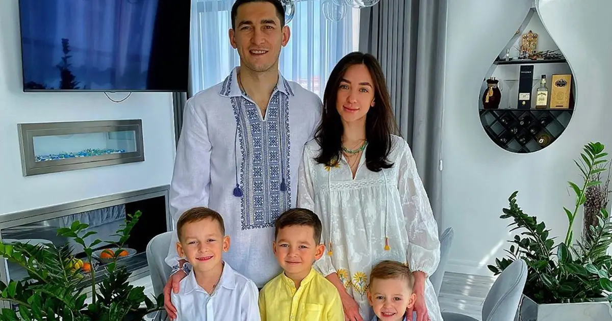 «Дорогие Друзья, Со Светлой Пасхой». Милая семья Степаненко поздравляет с праздником 🎊