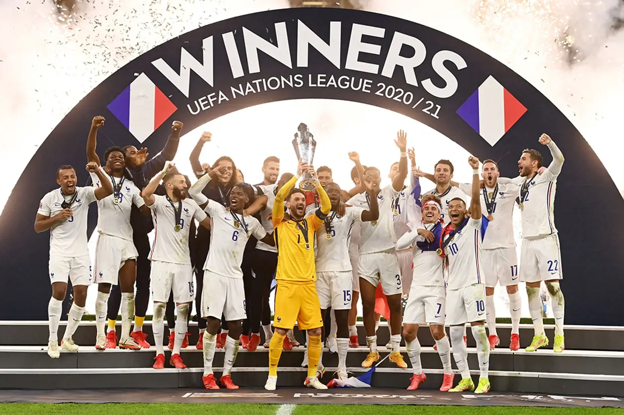 Яркая радость сборной Франции после победы в Лиге наций