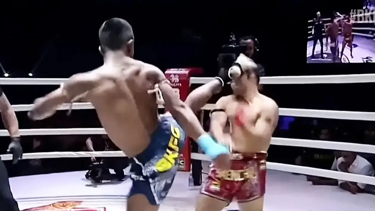 Азійська мегаподія. Легенди тайського боксу зустрілись на голих кулаках