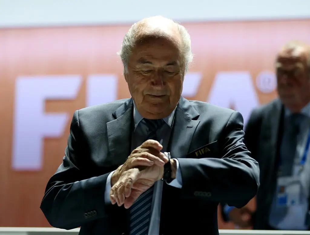 Блаттер подаст в суд на ФИФА: говорит, ему не вернули коллекцию дорогих часов