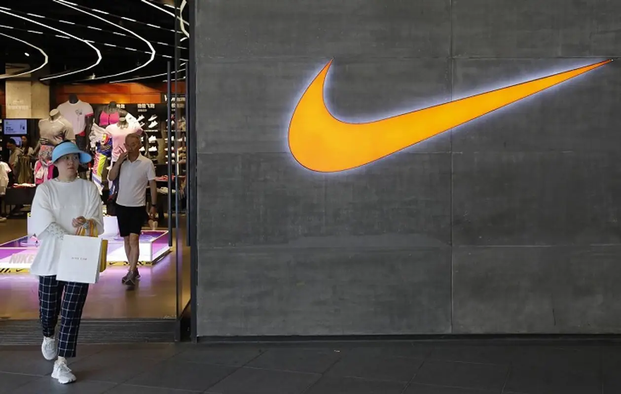 Китай бойкотирует Nike и adidas за отказ от хлопка из Синьцзяна. Под раздачу могут попасть и остальные