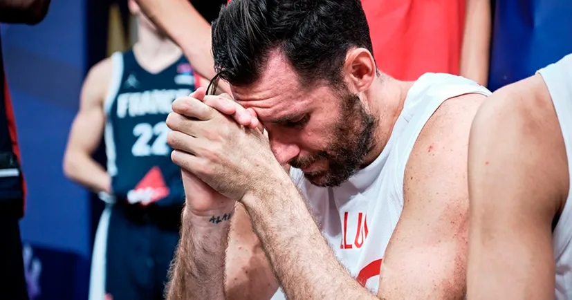 Руді Фернандес – чотириразовий чемпіон Європи. Після перемоги у фіналі він плакав, сидячи на підлозі роздягальні