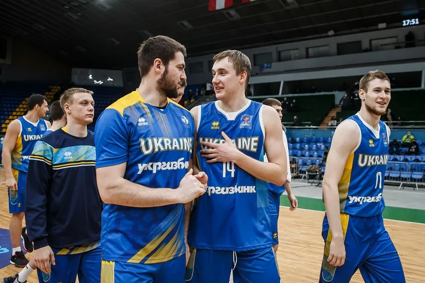 Украина взяла реванш у Словении в Киеве: топ-возвращение Рэндла и шансы на первое место в группе 